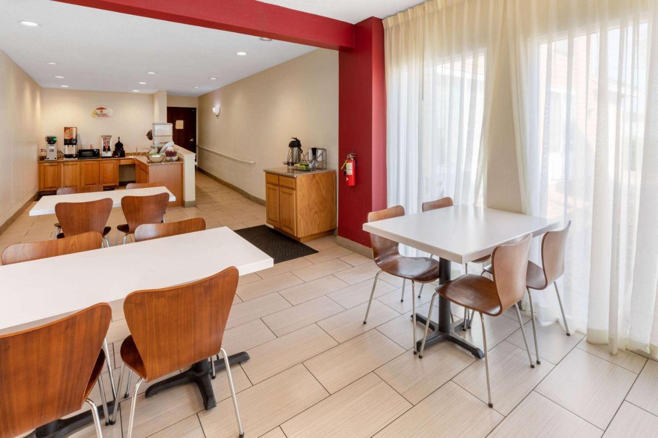 Super 8 By Wyndham Garland Rowlett East Dallas Area מראה חיצוני תמונה