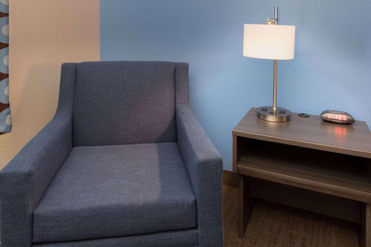 Super 8 By Wyndham Garland Rowlett East Dallas Area מראה חיצוני תמונה